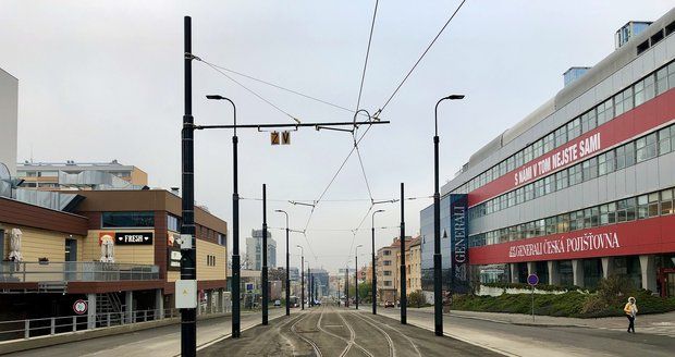 Dokončení tramvajové trati na Pankráci.