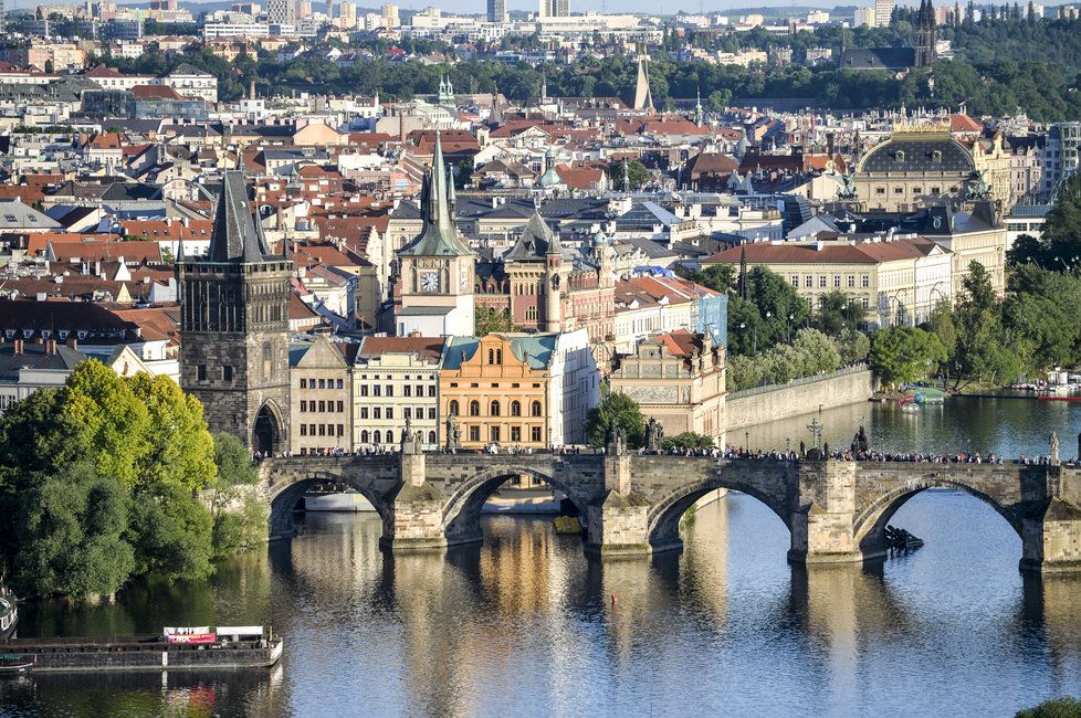 Těžko uvěřit, že Praha coby město, tak jak ji známe dnes, vznikla teprve před 235 lety (ilustrační foto).