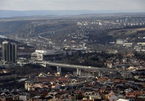 Znečištění v Praze je rok od roku horší. Nejvíce jej způsobuje automobilová vnitroměstská doprava. (ilustrační foto)
