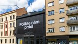 Spor kvůli reklamám v centru Prahy: »Nerespektujete nás!« ÚOHS magistrátu vytkl diskriminaci 