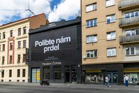Spor kvůli reklamám v centru Prahy: »Nerespektujete nás!« ÚOHS magistrátu vytkl diskriminaci