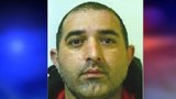 Pátrání po nebezpečném zločinci (34)! Cizinec napadl nožem a boxerem dva lidi, policii uniká