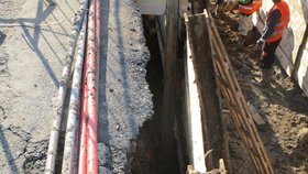 Až do května bude zneprůjezdněna Dalimilova ulice na Žižkově kvůli opravě kanalizace. (ilustrační foto)