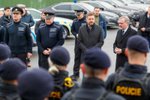 Petr Fiala a Vít Rakušan na návštěvě u policie. (24. ledna 2023)