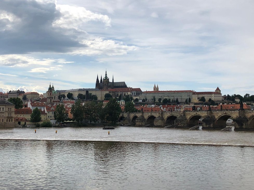 Počasí v Praze bude klidnější