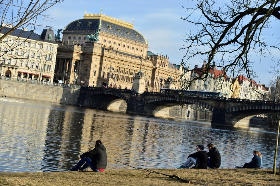 Česko má před sebou nejteplejší konec února za posledních 116 let