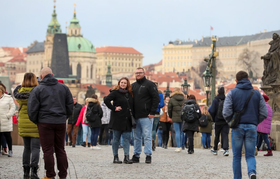 V Praze to už vypadá na jaro, ale příští týden má ještě sněžit. (26.2.2020)