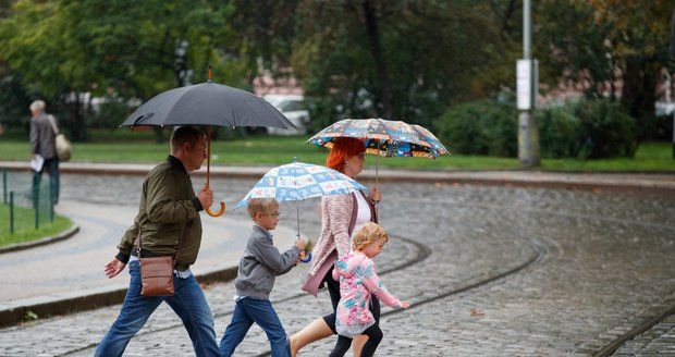 Příští týden bude v Praze deštivo a větrno.