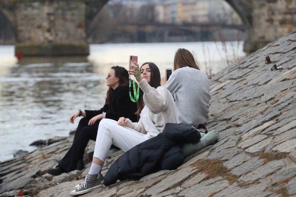 Celý týden proprší. Ve čtvrtek bude až 18 °C (Ilustrační foto)