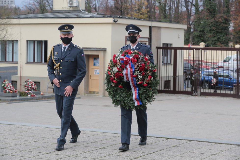 Pohřeb vojačky Michaely Tiché (20. listopadu 2020)
