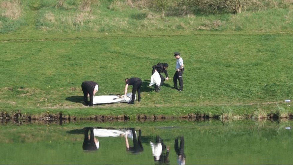 Muž utonul v Nových Butovicích.