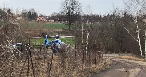 V Nučicích u Prahy zasahovala záchranka u podchlazené ženy, která byla v pátrání policie.