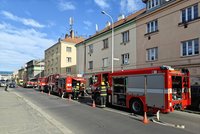 Smrt v Praze 10! Po požáru bytu v Záběhlické našli mrtvé tělo