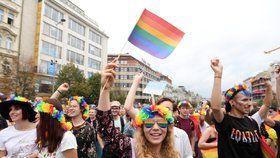 Na Václavském náměstí v Praze se 10. srpna 2019 scházeli účastníci průvodu hrdosti gayů, leseb, bisexuálů a translidí (LGBT) Prague Pride Parade.