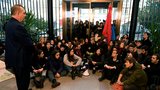 Okupační stávka v Karolinu: Studenti po dohodě s akademickým senátem skončili s blokádou rektorátu