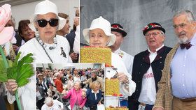 Meda Mládková oslavila 100 let! Schwarzenberg se motal kolem dortu, Pospíšil organizoval