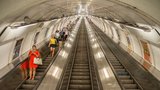 Cestující mohou využít fungl nové vstupy do metra u Masarykova nádraží: Prosklená konstrukce se „zelenou střechou“