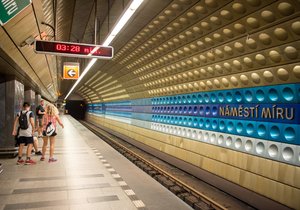 Dokument o rozvoji linek Pražské integrované dopravy počítá i se zřízením nové linky metra D. (Ilustrační foto)