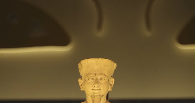 Jedním z velkých lákadel je socha mladého faraona Tutanchamona zapůjčená z Musea August Kestner v Hannoveru Nadací Fritze Behrense.