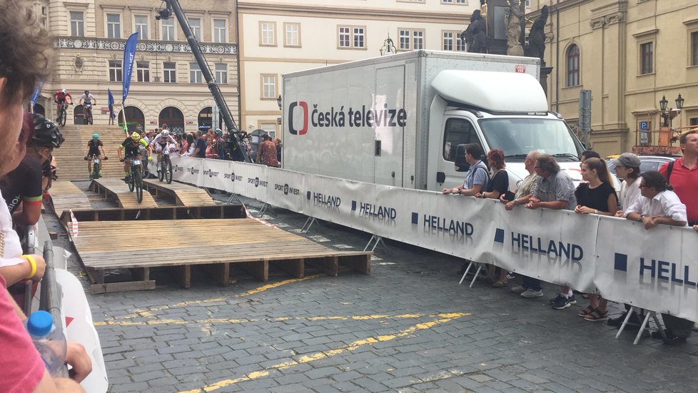 Průběh cyklistických závodů Pražské schody 2018