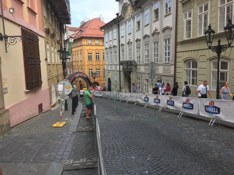 Průběh cyklistických závodů Pražské schody 2018