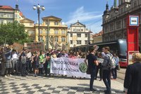 Náměstek navrhne Praze vyhlásit stav klimatické nouze. Stávkovaly stovky studentů, vědí ale proč?