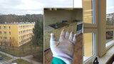 Kauza kontaminované školy v Modřanech: „Částice pervitinu ve škole jsou, měření radnice nebyla přesná,“ říká soudní znalec Karel Lehmert