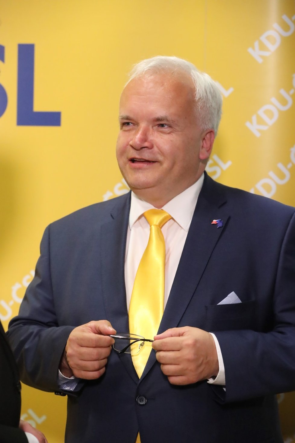 Volební lídr KDU-ČSL Pavel Svoboda europoslanecký mandát nakonec neobhájil.