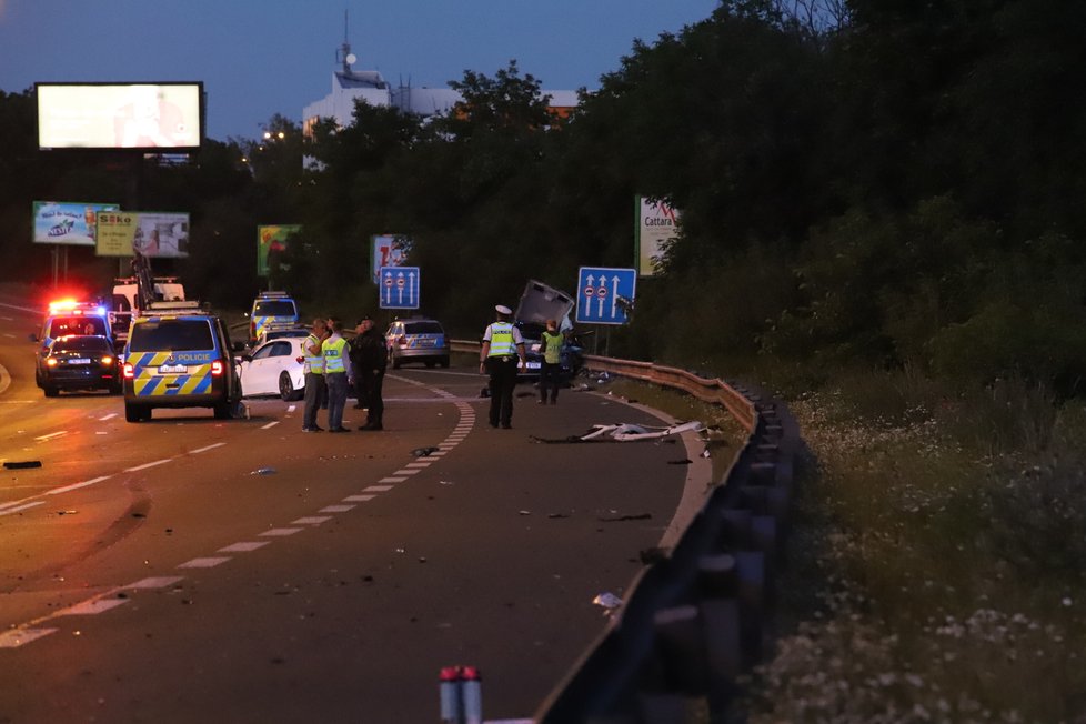 V ulici 5. května došlo k hromadné nehodě.