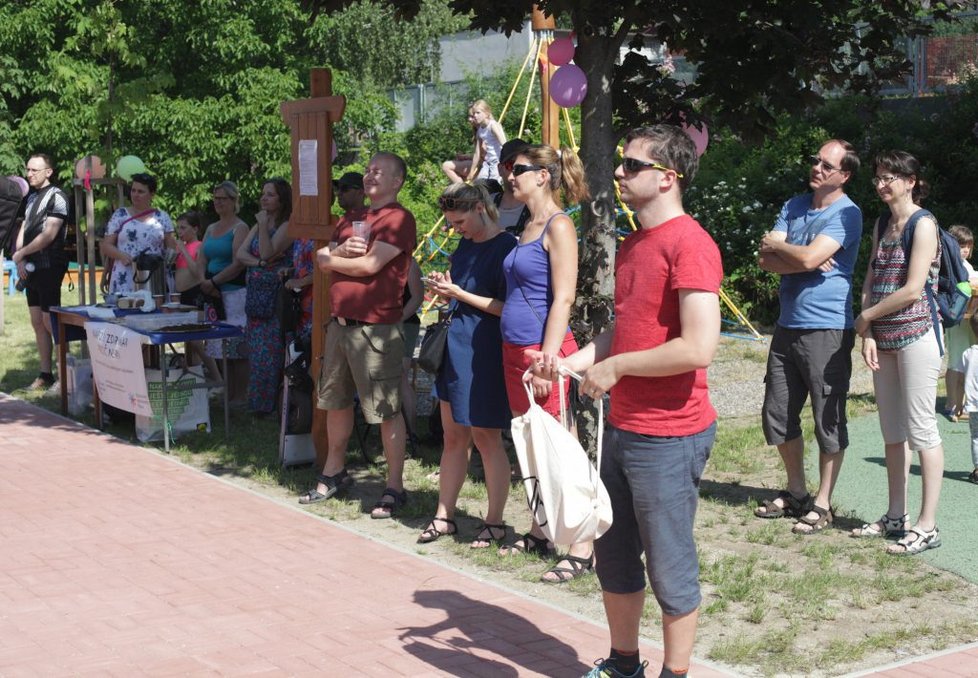 V ulici Záhorského se otevřelo nové kulturní a rodinné centrum. Nahradilo chátrající školku.