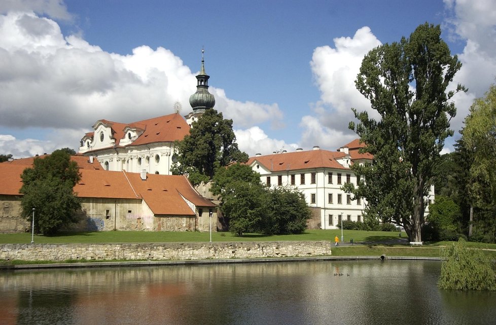 Současná podoba Břevnovského kláštera. O jeho založení se zasadil Boleslav II.