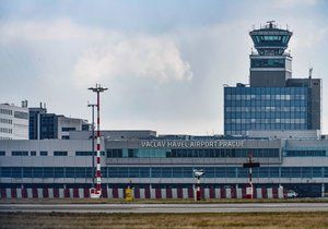 Pražské letiště v době koronavirové pandemie.