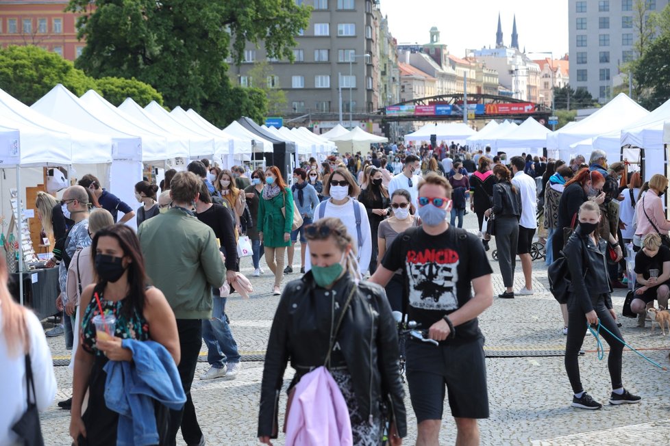 V sobotu 16. května vyrazili Pražané na Dyzajn market na holešovické Výstaviště.