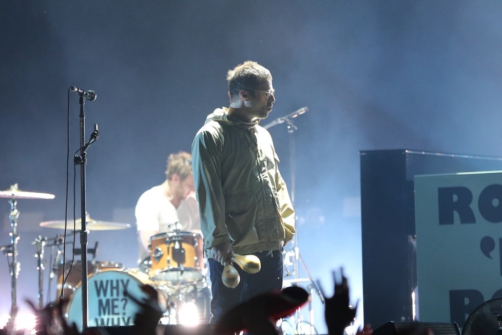 Liam Gallagher se představil ve výborné formě. Fanouškům Oasis nadělil pořádný kopec hitů.