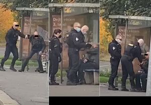 Video na platformě YouTube zachytilo policistu bez roušky, jak dvakrát udeřil muže v Praze bez roušky.