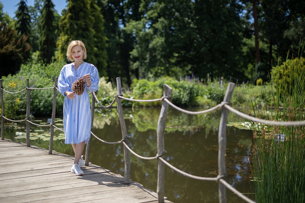 V trojské Botanické zahradě začala obří výstava o jehličnanech. Slavnostního zahájení se zúčastnily i vybrané české celebrity.