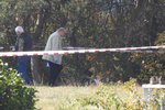Policisté ohledávají ostatky muže v blízkosti Rozvadovské spojky.