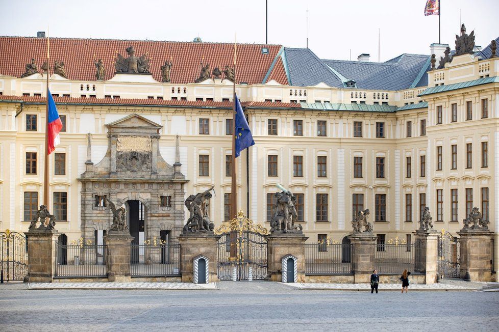 Praha se po zavedení přísnějších opatření vyprázdnila, 22. října 2020.