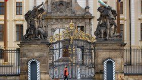 Památky, muzea a galerie se otevírají, Pražský hrad ale zůstává zavřený! Proč?