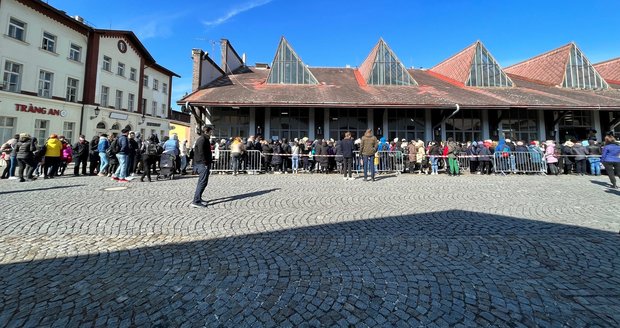 Pobočka Úřadu práce v pražské tržnici.