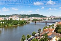 Zelený vodík v dopravě: Praha zahájí projekt na jeho výrobu a využití