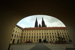 Pražský hrad přivítal po půl roce uzavření 3. května 2021 první turisty.