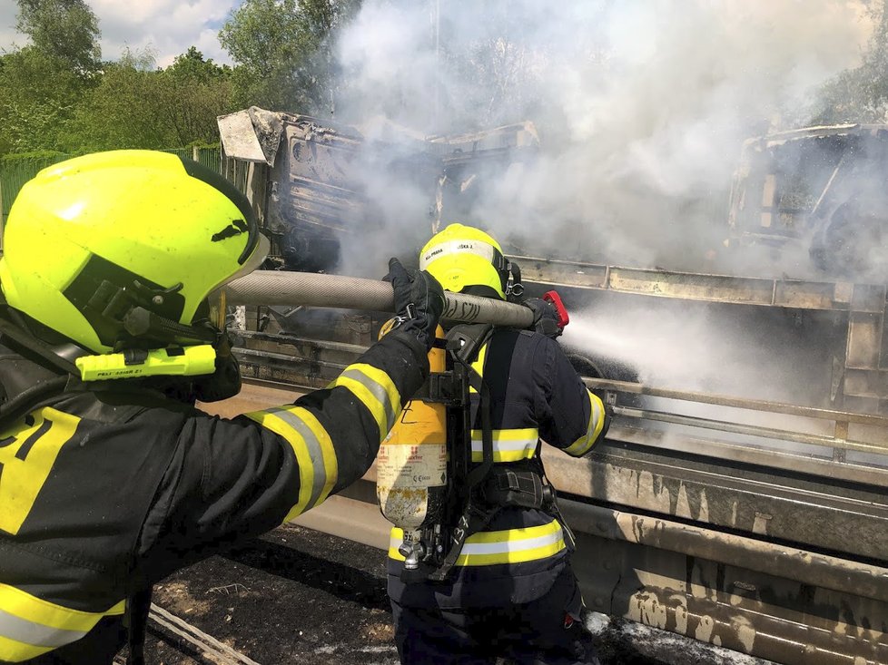 Dopravní nehoda na Pražském okruhu