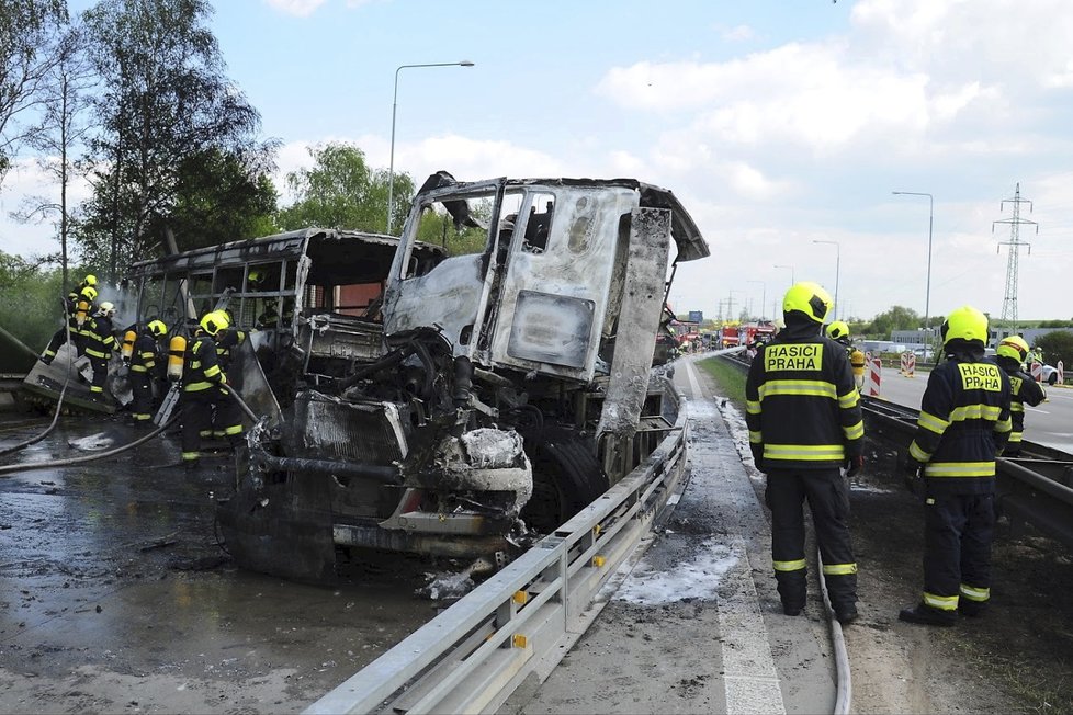 Dopravní nehoda na Pražském okruhu