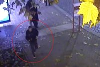Brutální napadení na Proseku: Útočník nebožákovi zlomil čelist! Policie hledá agresora i svědka