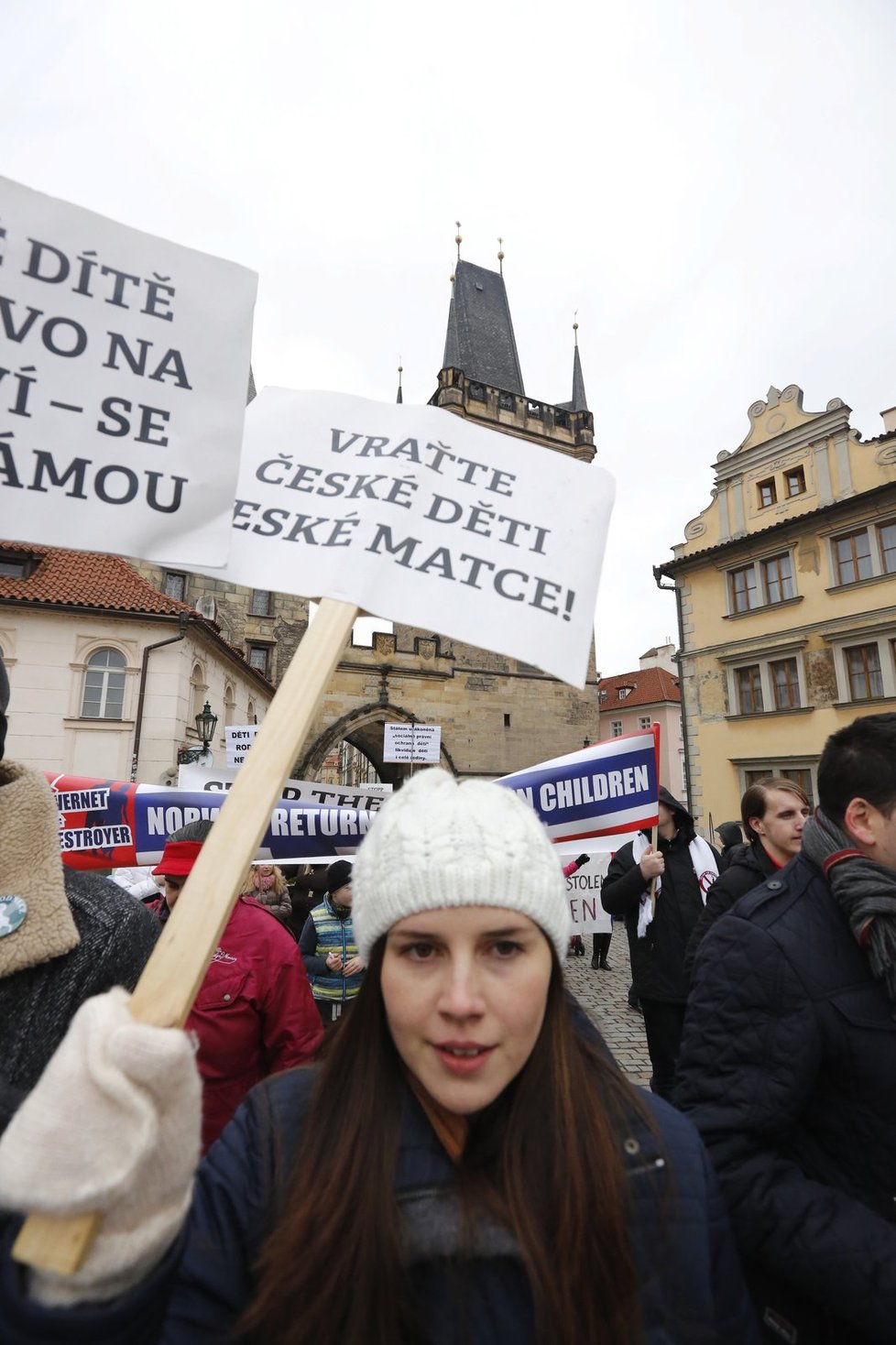 Pražský protest proti norské sociálce Barnevernet (16. 1. 2016): Manželka Petra Macha Andrea