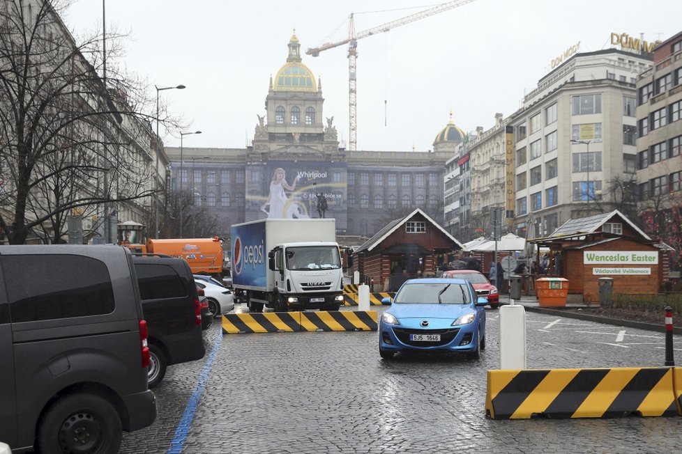 City bloky na Václavském náměstí.