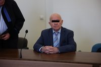 Pražský psychiatr u soudu: Sexuálně obtěžoval pacientku?! Hrozí mu přísnější kvalifikace