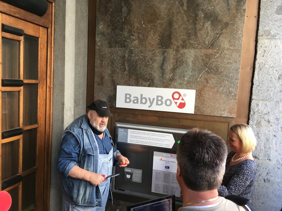 Babybox na radnici Prahy 2.