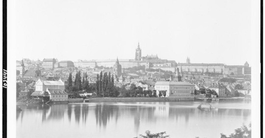 Praha za Rakouska-Uherska: Jedinečné staré snímky zachycují její zašlou podmanivou atmosféru